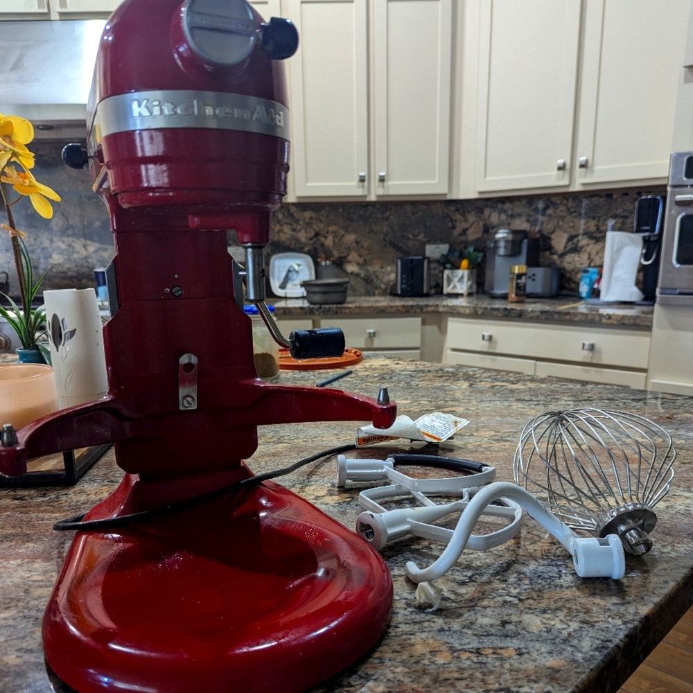 Kitchen aid stand mixer